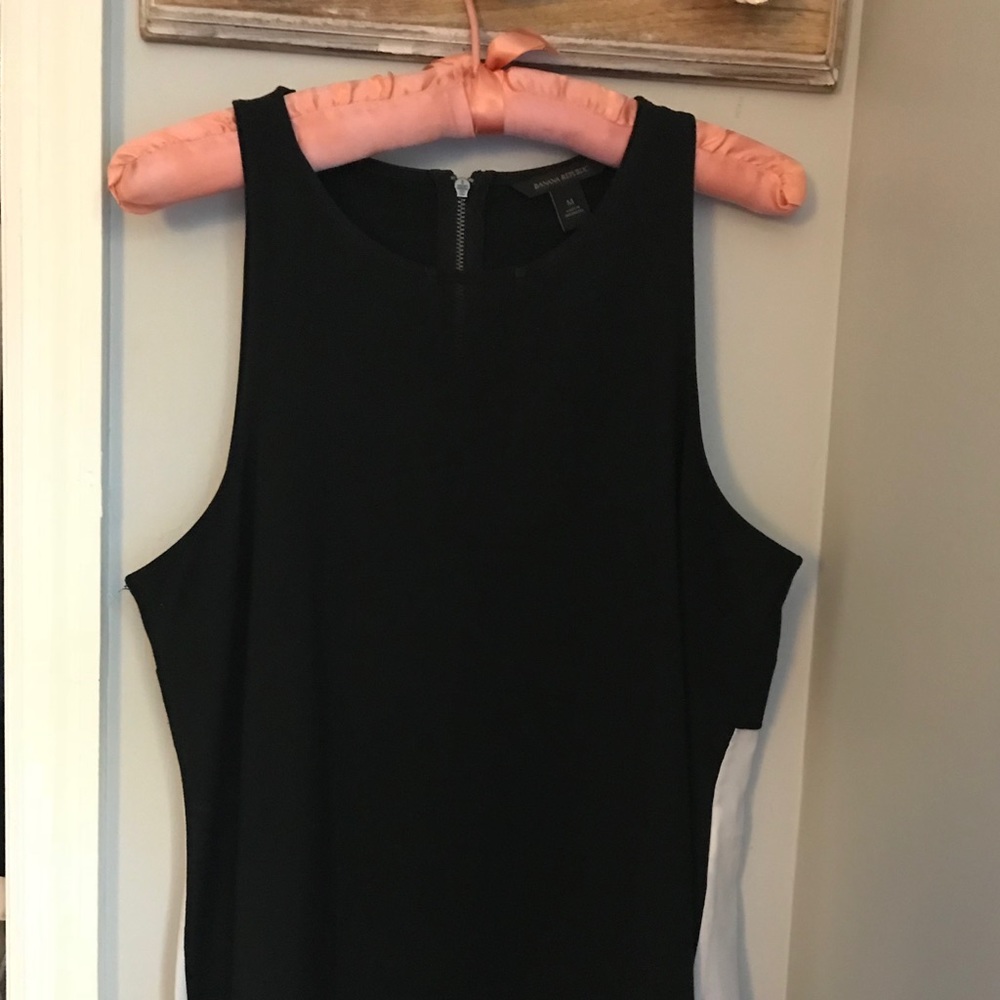 Sleeveless Banana Republic blouse